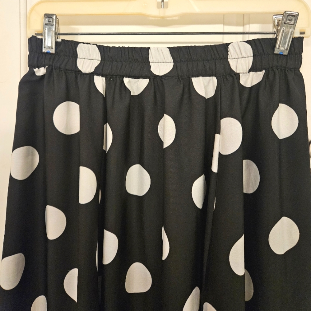 Mlle Gabrielle Black and White Polka Dot Circle Skirt - Picture 4 of 6